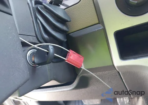 2010 Ford F-150 Fx4/Lariat/Xl/Xlt из США, поврежденный, VIN 1FTFX1EV8AFA84714